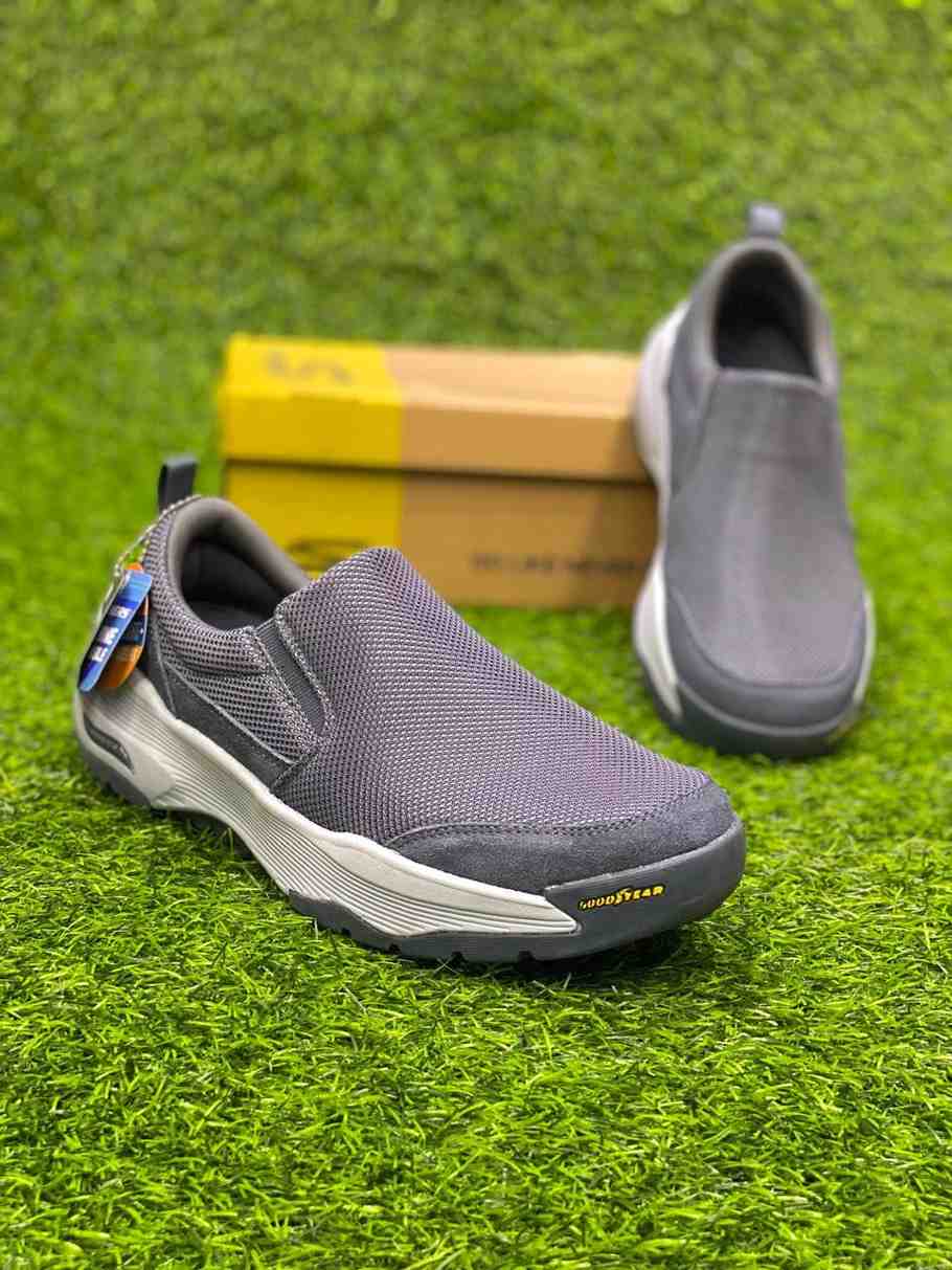 New Hyper-burst Skechers