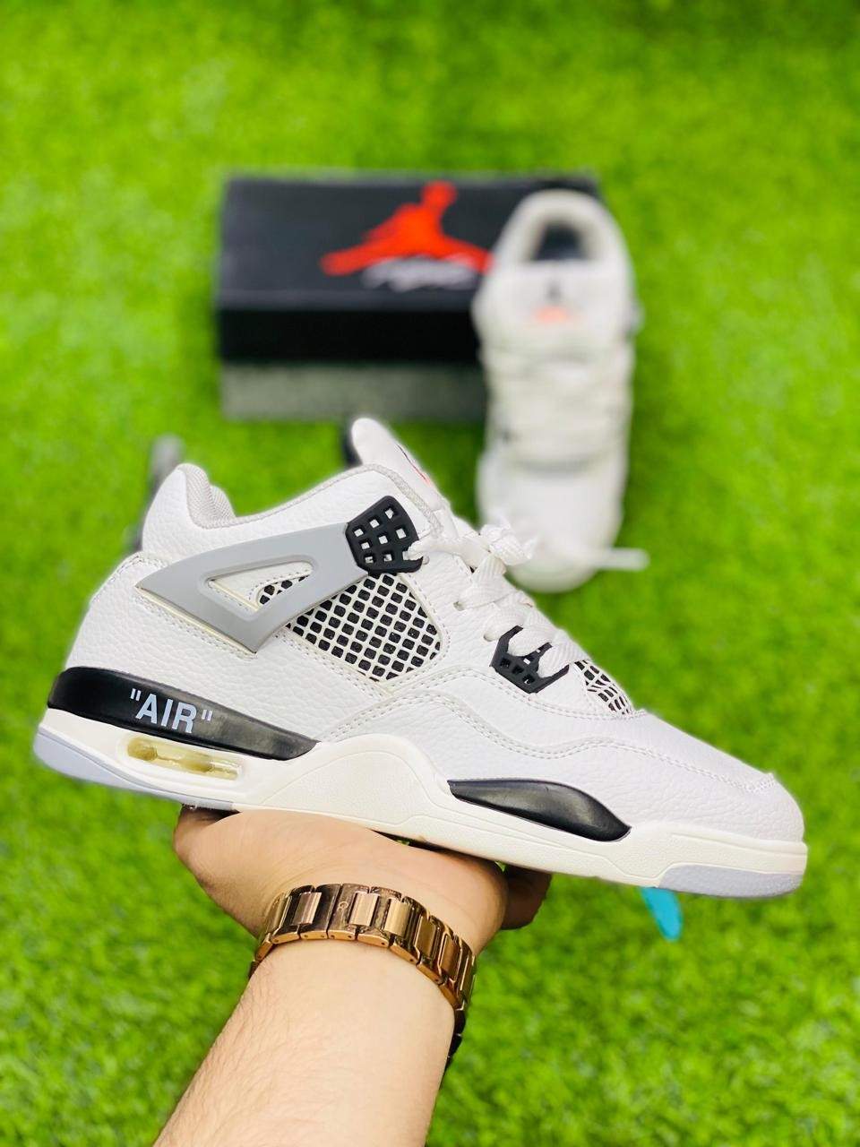 AJ4 White