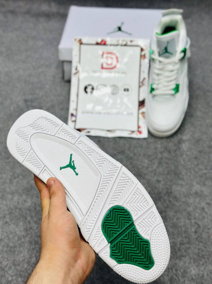 AJ4 Green White Premium Batch