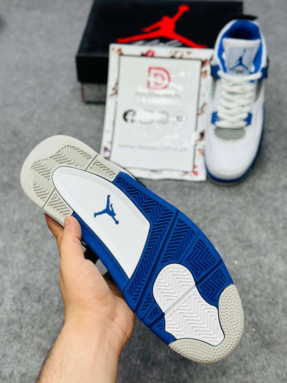 AJ4 Blue Premium Batch