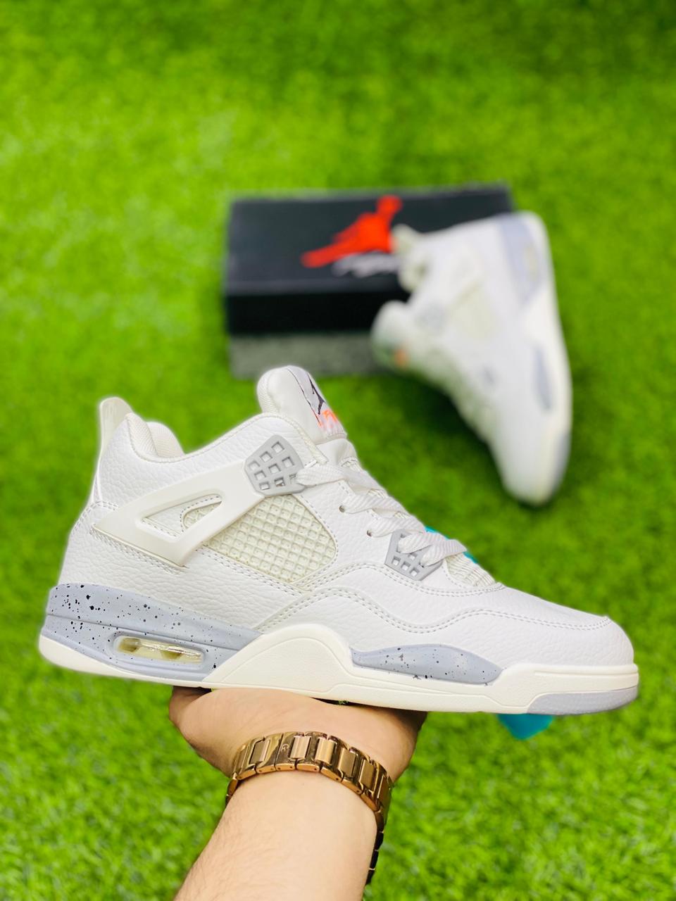 AJ4 White