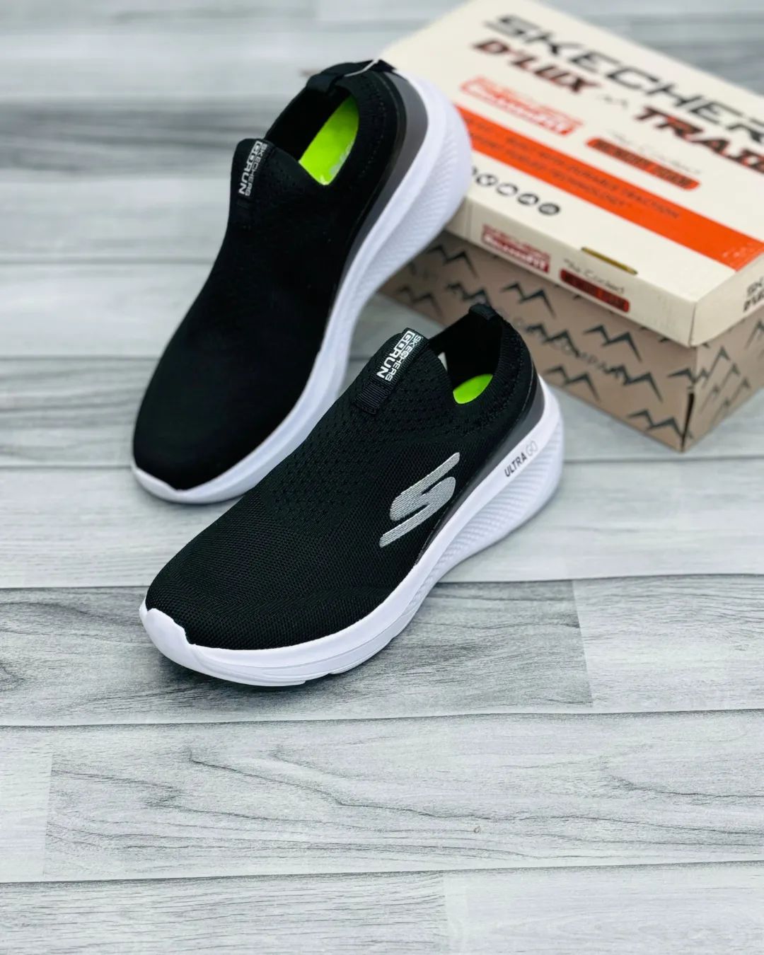 Skechers Ultra Go Black