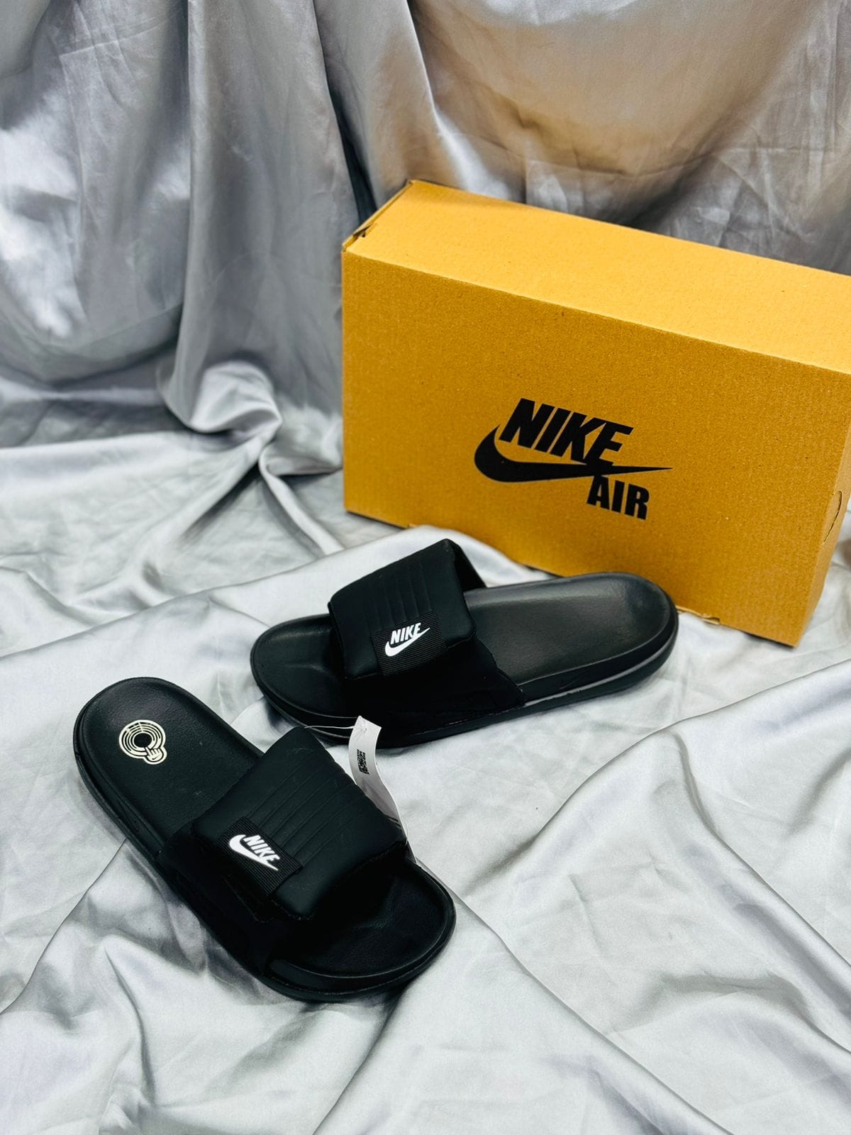 "'-Nike-" Slippers | 5001 Black